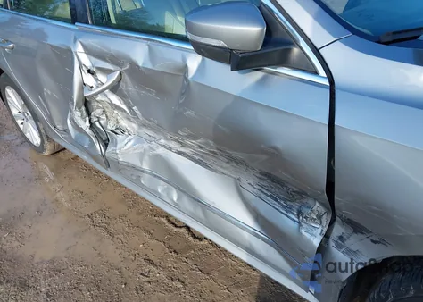 2013 Volkswagen Passat 2.5L Sel Premium из США, поврежденный, VIN 1VWCH7A37DC080549